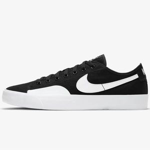 Nike SB BLZR Court multiple sizes!!✅